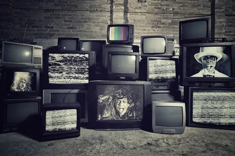 بحث عن التلفزيون