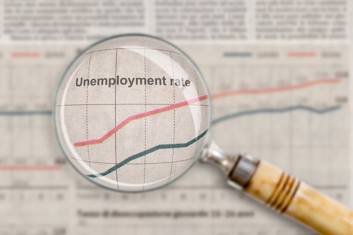 بحث عن البطالة
