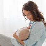 هل قلة الأكل تؤثر على الرضاعة