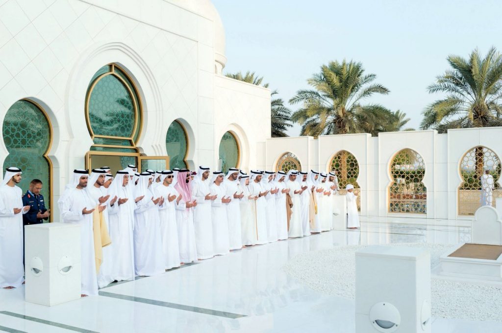 اين يقع قبر الشيخ زايد اين يقع قبر الشيخ زايد