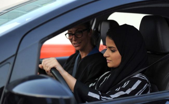 أفضل مدارس تعليم القيادة في الرياض