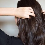 علاج الشعر المطاطي بالطرق المختلفة وأسبابه